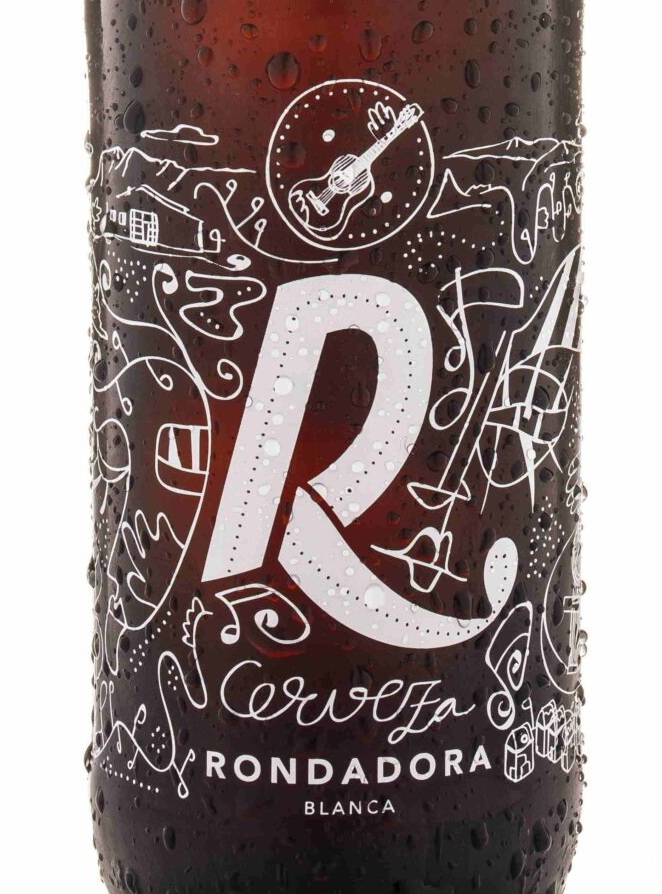 CERVEZA TRIGO 4,5º BOTELLA RONDADORA BLANCA 33CL